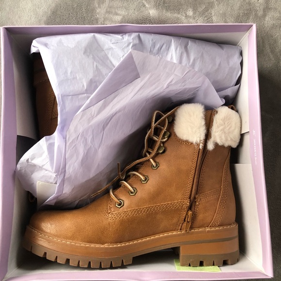 Madden Girl Work It Ankle Boot Size 9 NWT - Picture 8 of 10